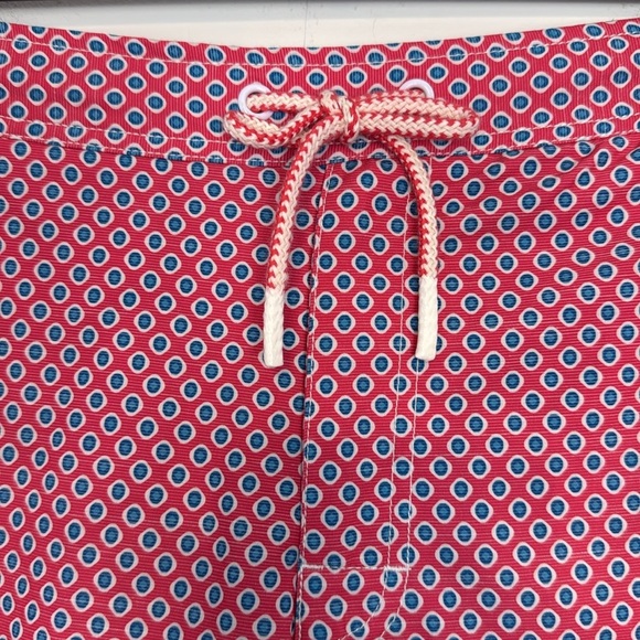 JOHNNIE-O MEN'S KARRATHA BOARD SHORT. Size Medium. Red/Pink Blue Swim Shorts. - Picture 4 of 16